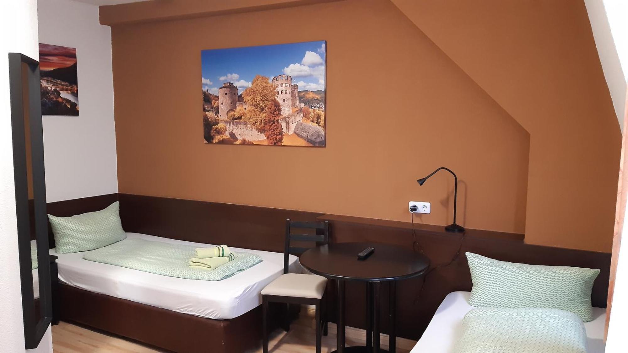Gaestehaus Zu Herrenwiesen ไฮเดลเบิร์ก ภายนอก รูปภาพ