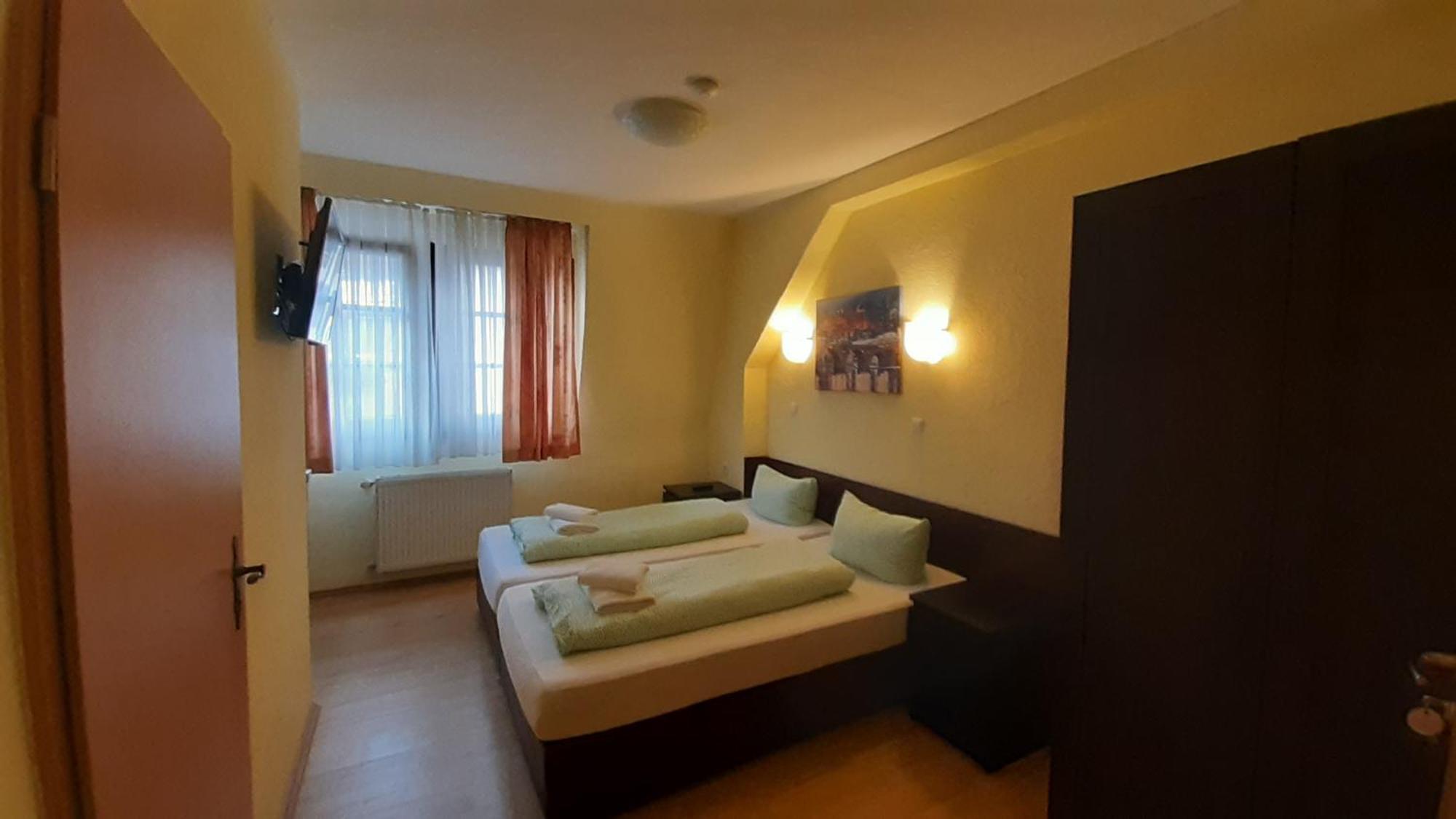 Gaestehaus Zu Herrenwiesen ไฮเดลเบิร์ก ภายนอก รูปภาพ