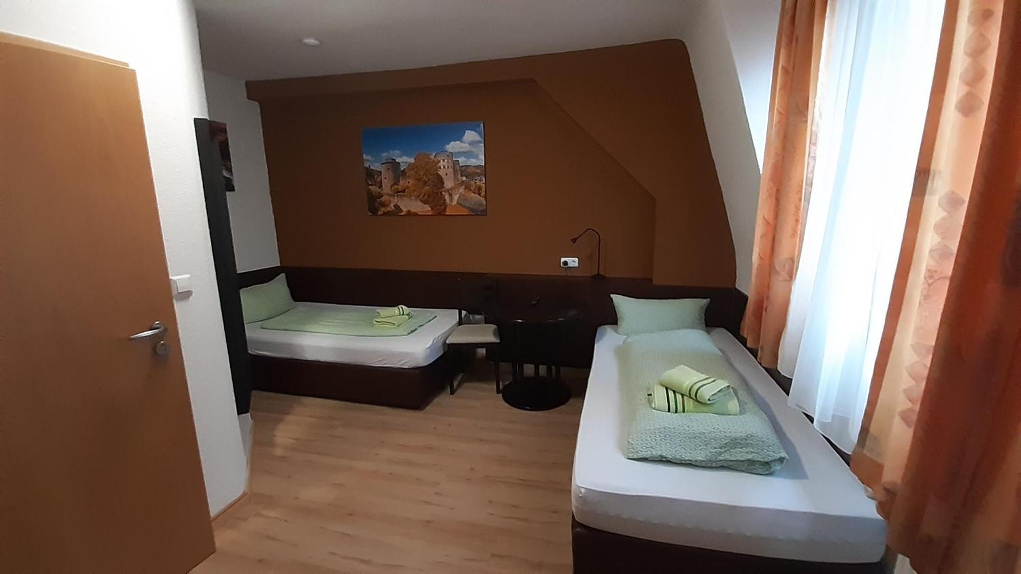 Gaestehaus Zu Herrenwiesen ไฮเดลเบิร์ก ภายนอก รูปภาพ